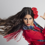 Disfruta de la bailaora Claudia, La Debla, en la Bienal de Flamenco en Factoría Cultural